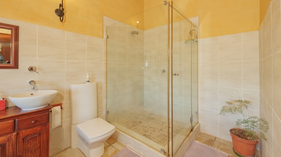 5 Bedroom Property for Sale in Agulhas Western Cape